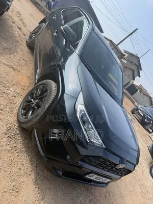 Toyota RAV4 XLE FWD 2020 Black
