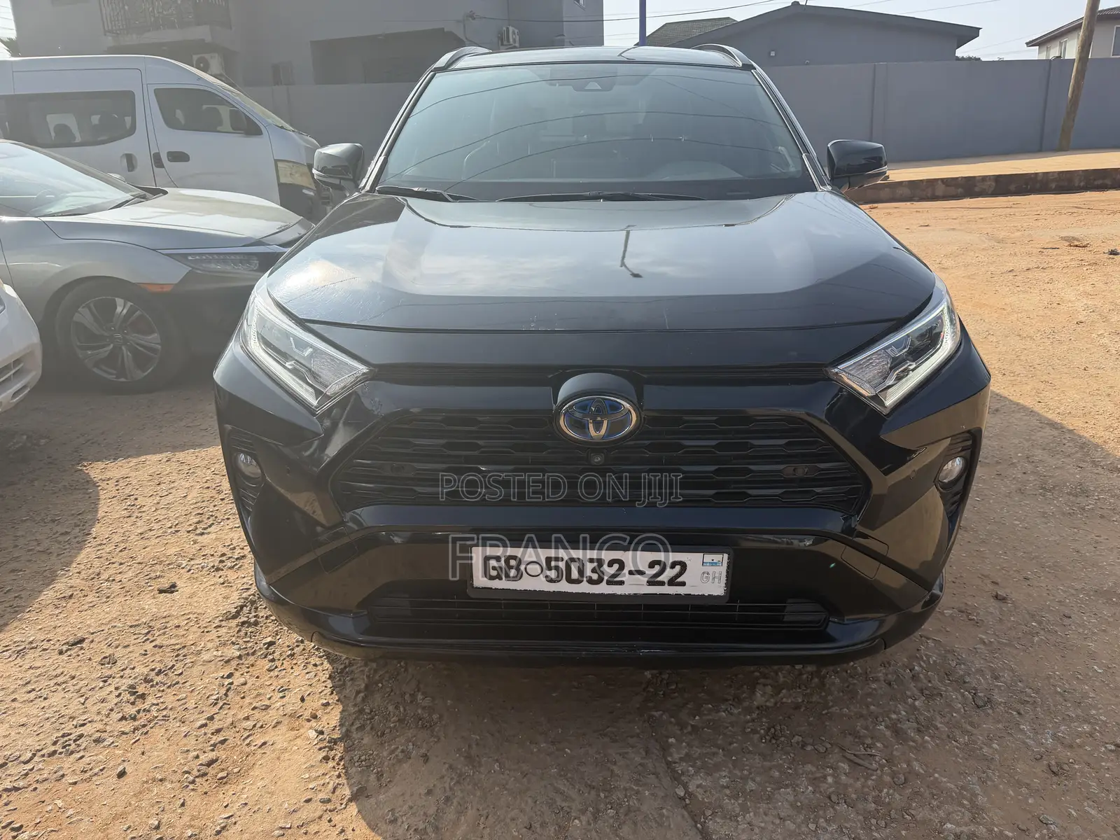 Toyota RAV4 XLE FWD 2020 Black