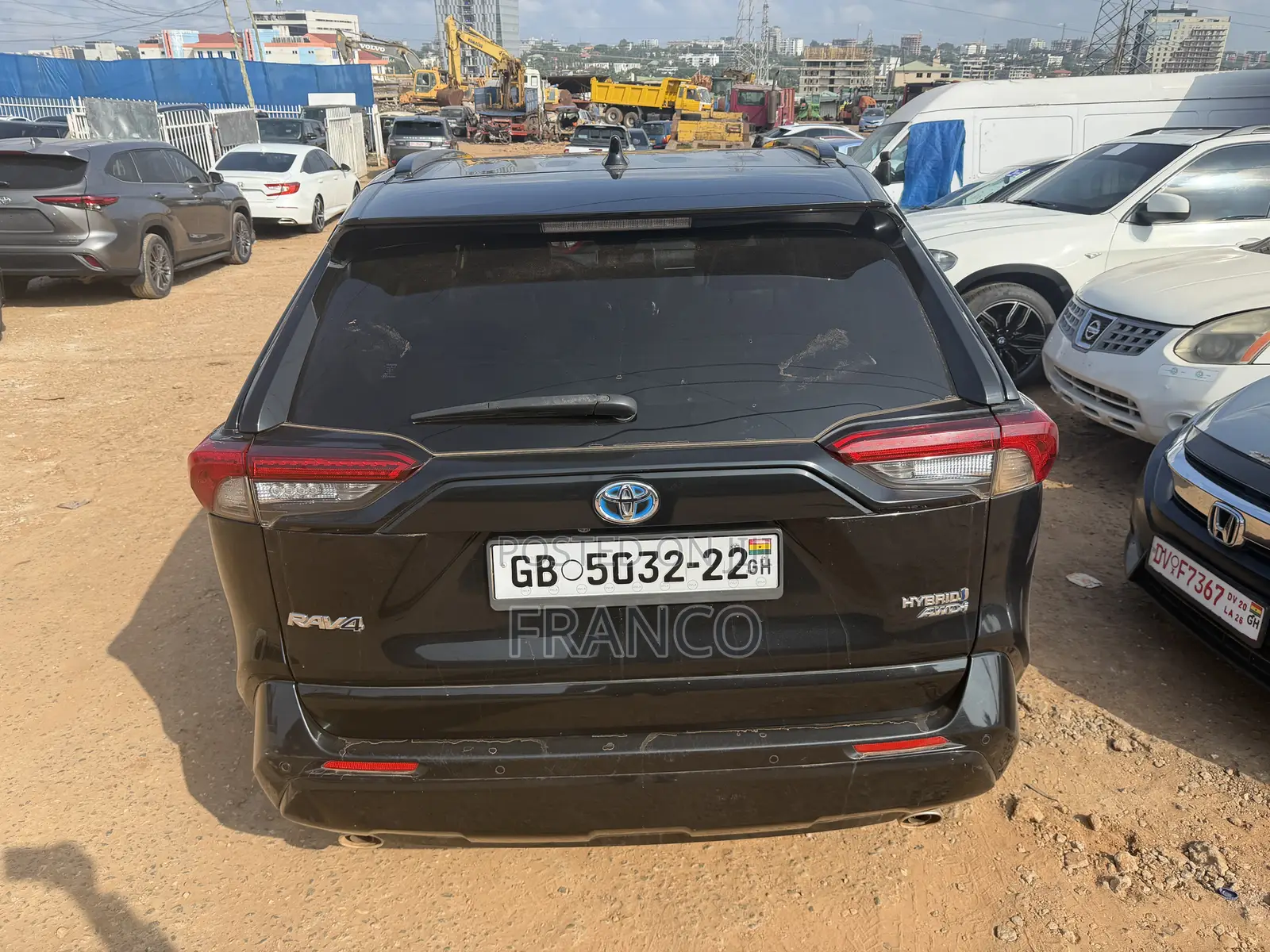 Toyota RAV4 XLE FWD 2020 Black