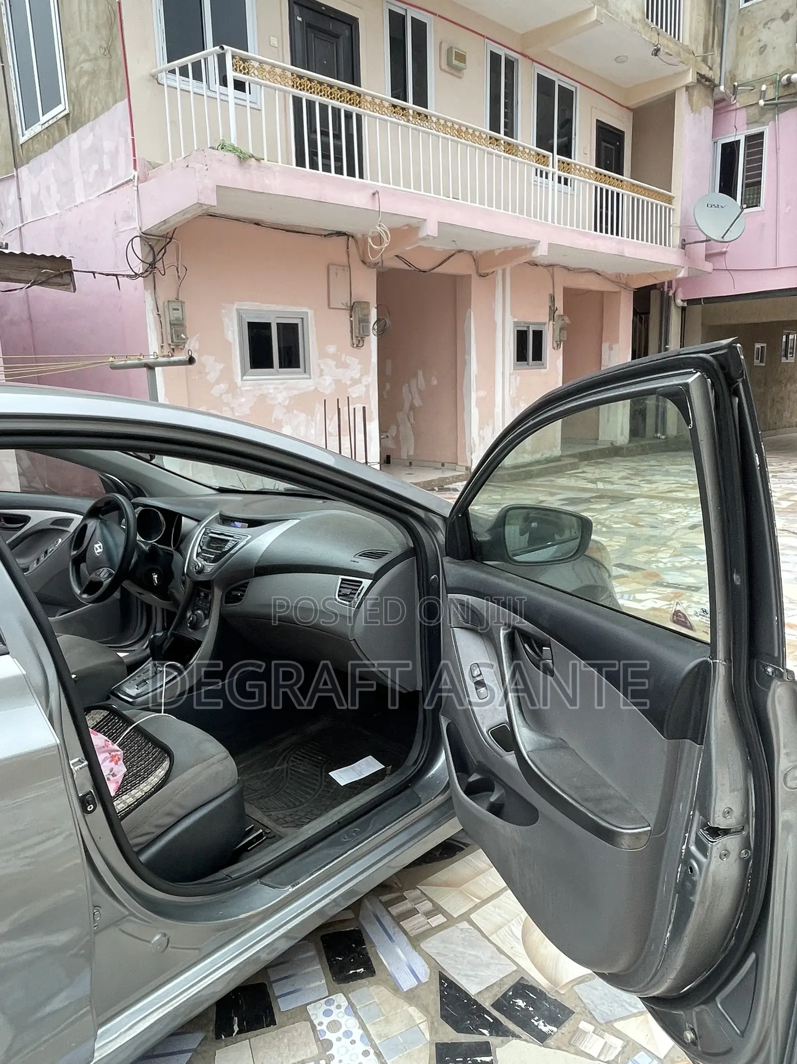 Hyundai Elantra GLS Automatic 2012 Gray