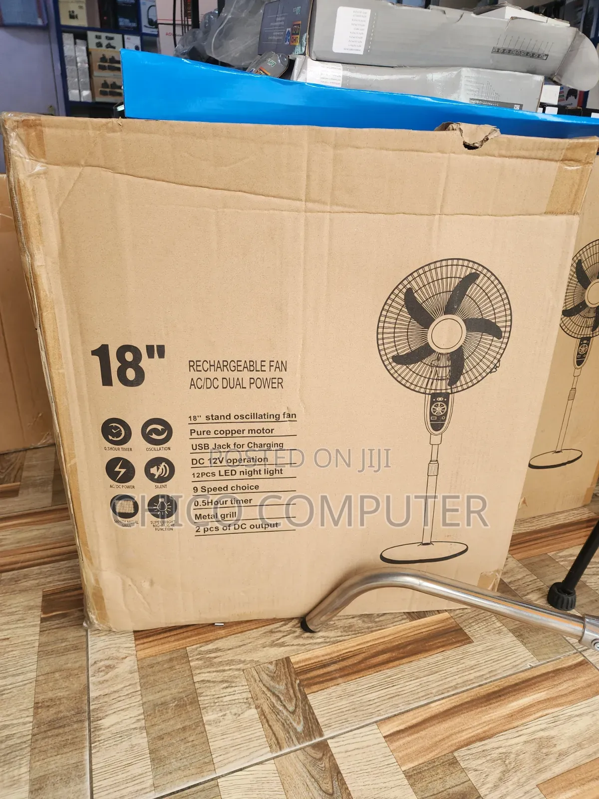 Solar and Rechargeable Fan 18inchs