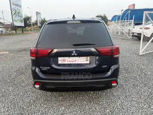 Mitsubishi Outlander SEL FWD 2020 Black