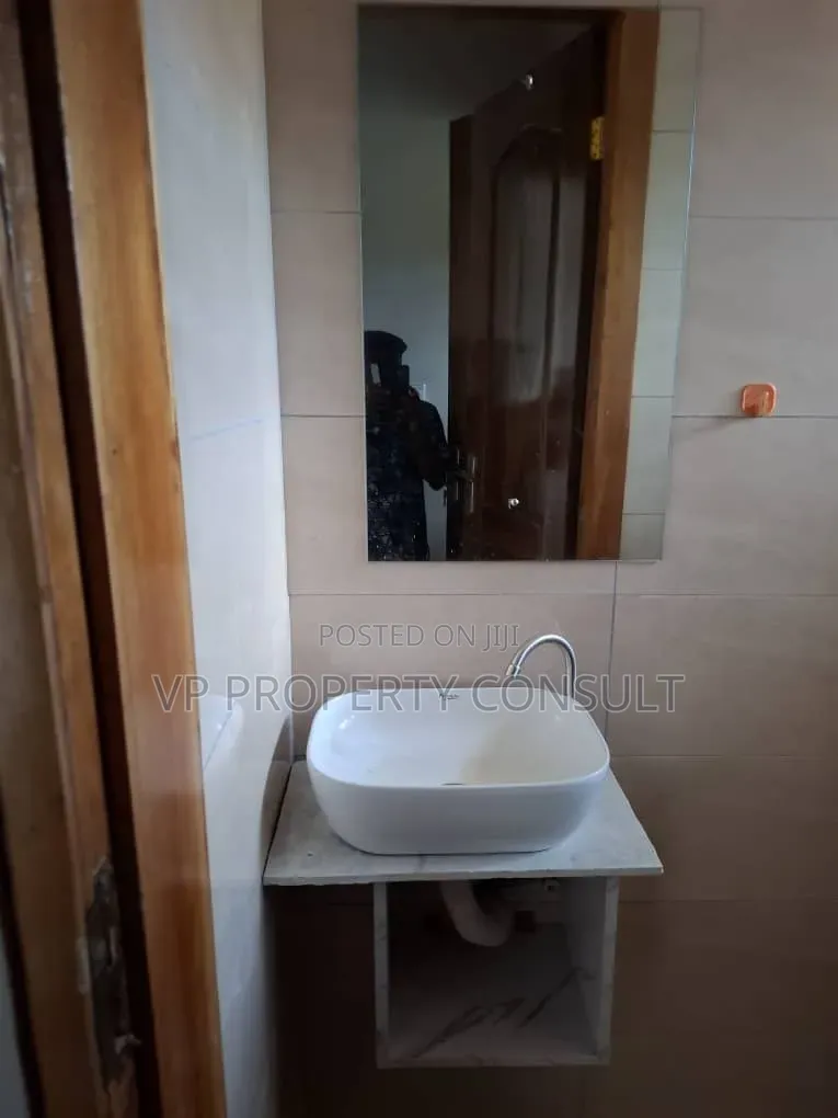 3bdrm Apartment in Kanda for rent