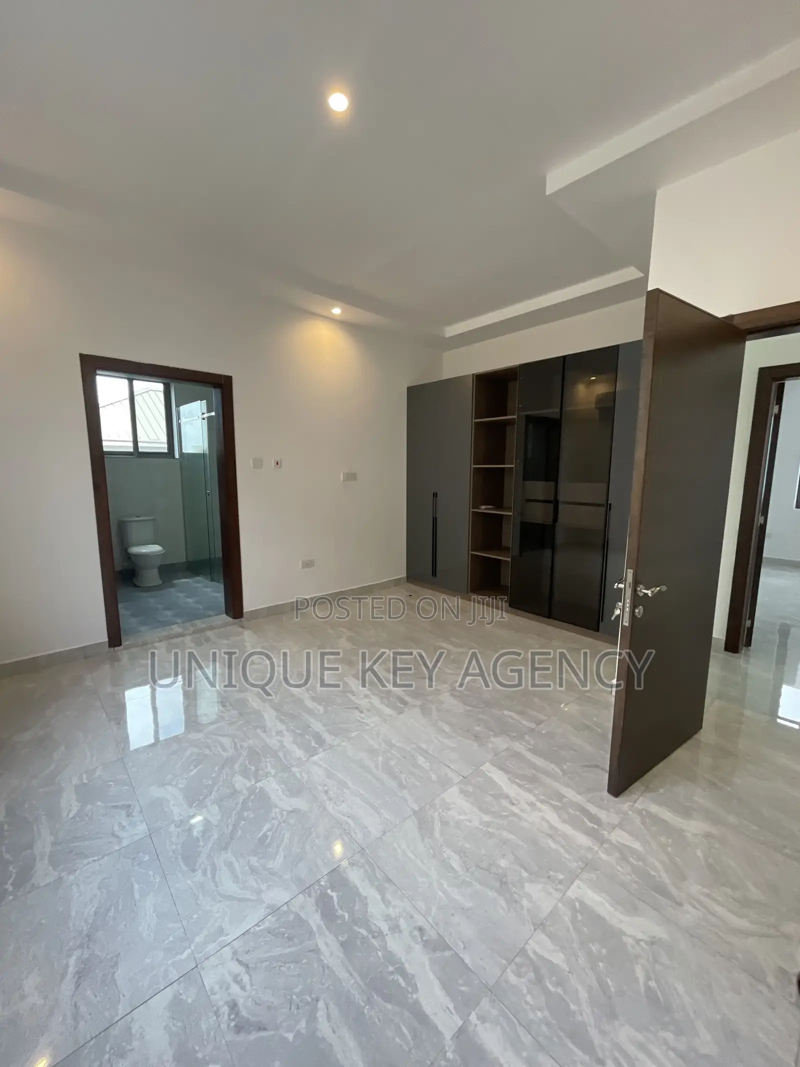 4bdrm House in Unique Key Agency, East Legon for sale