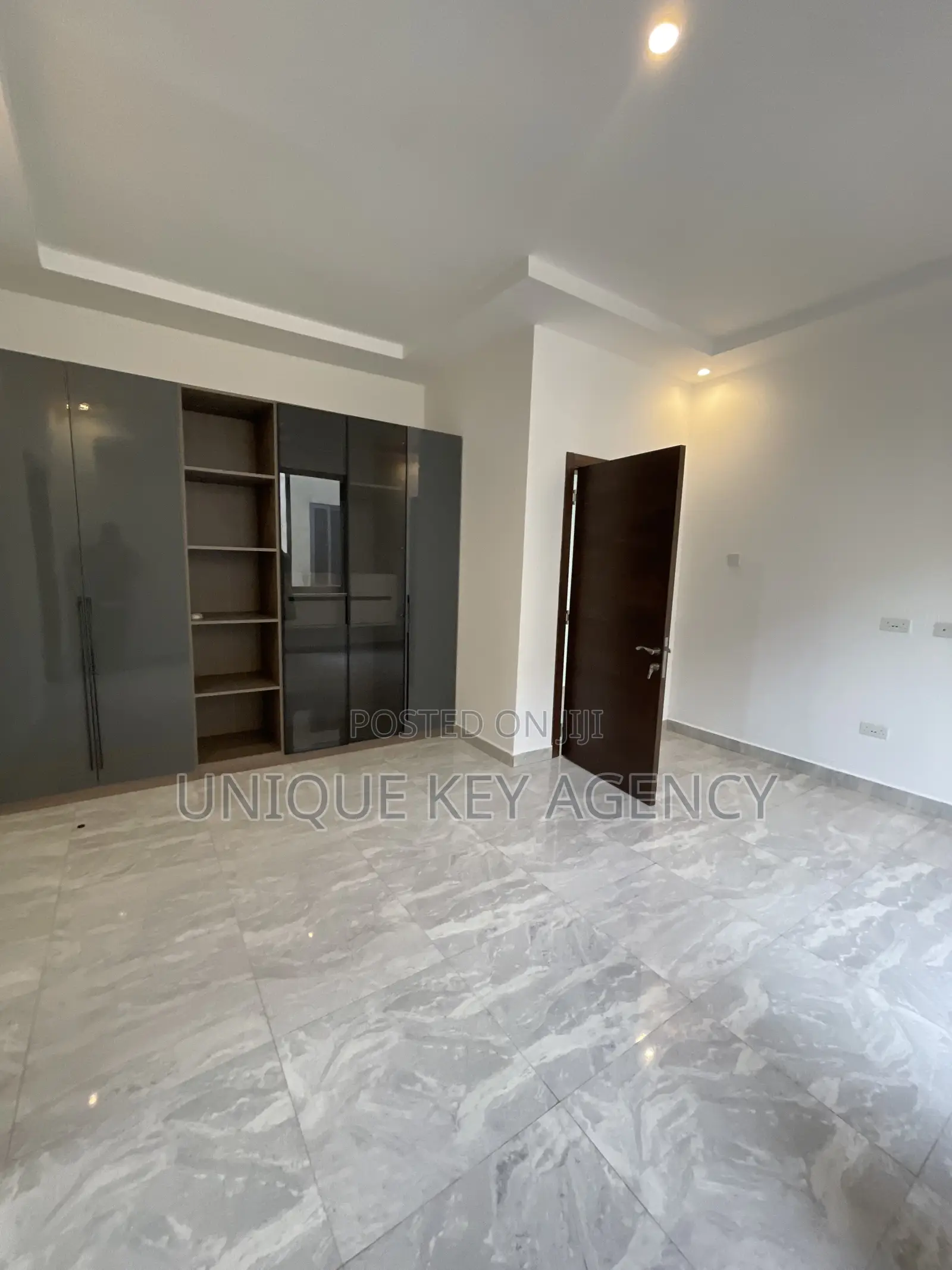 4bdrm House in Unique Key Agency, East Legon for sale