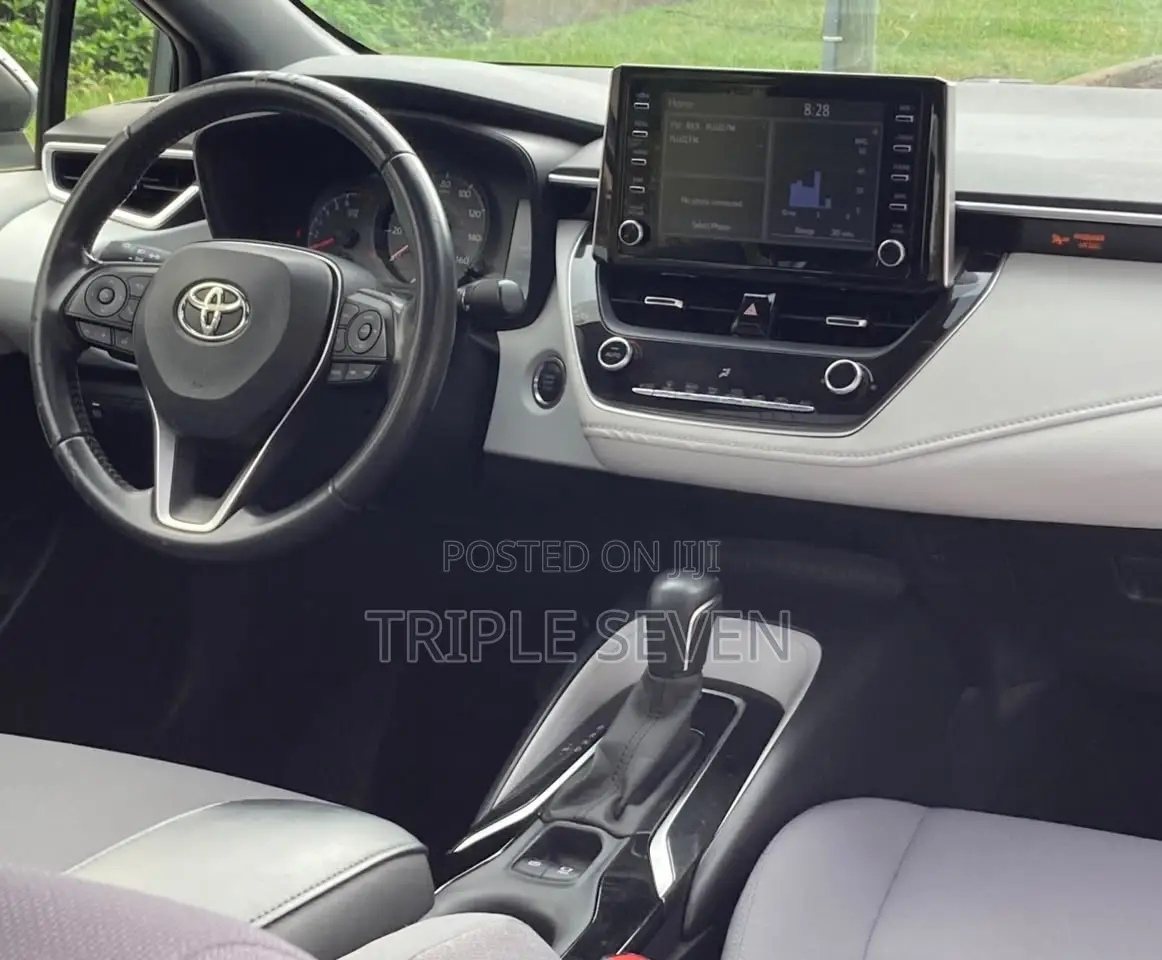 Toyota Corolla SE 2020 Gray
