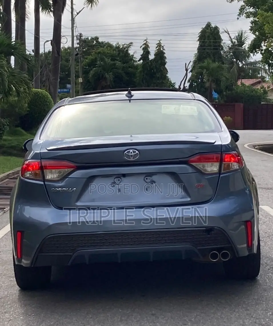 Toyota Corolla SE 2020 Gray
