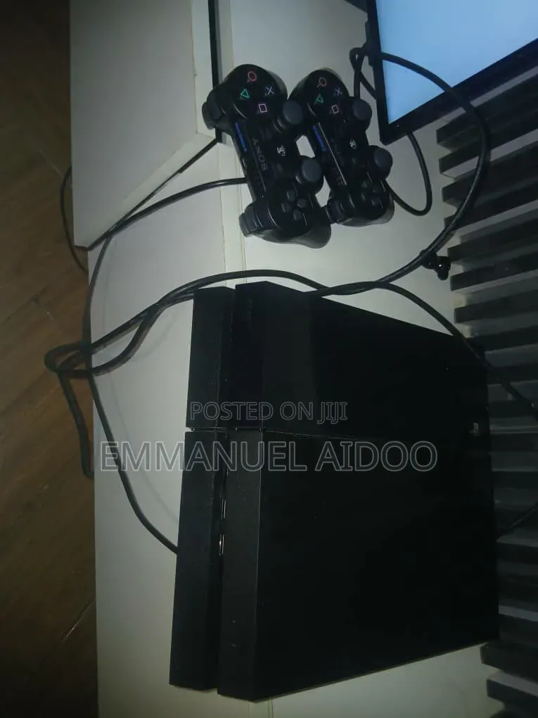 Ps4 Console Standard