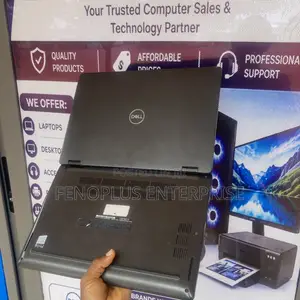 Laptop Dell Latitude 5300 2-in-1 8GB Intel Core i5 SSD 256GB