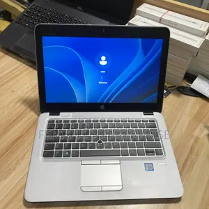Laptop HP EliteBook 820 G3 8GB Intel Core i5 SSD 256GB