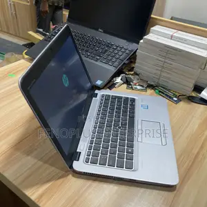 Laptop HP EliteBook 820 G3 8GB Intel Core i5 SSD 256GB
