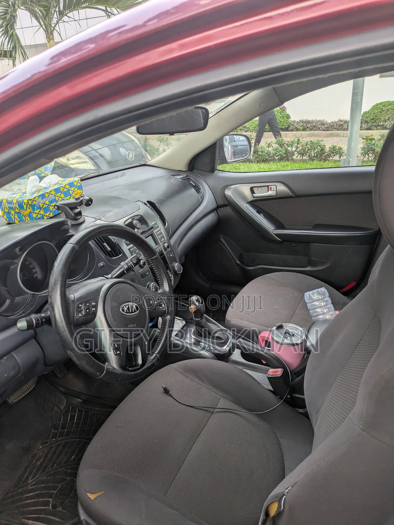 Kia Cerato 2011 Red