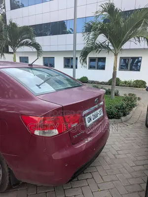 Kia Cerato 2011 Red