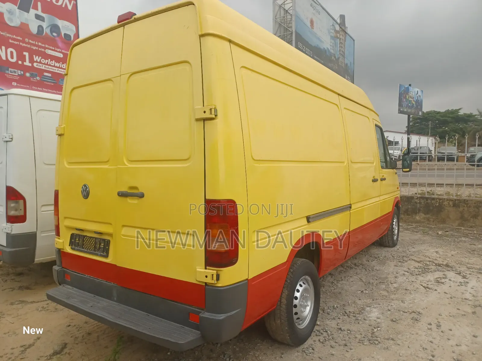 Volkswagen LT 2004 Yellow