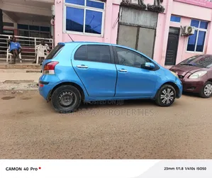 Toyota Vitz 2010 Blue