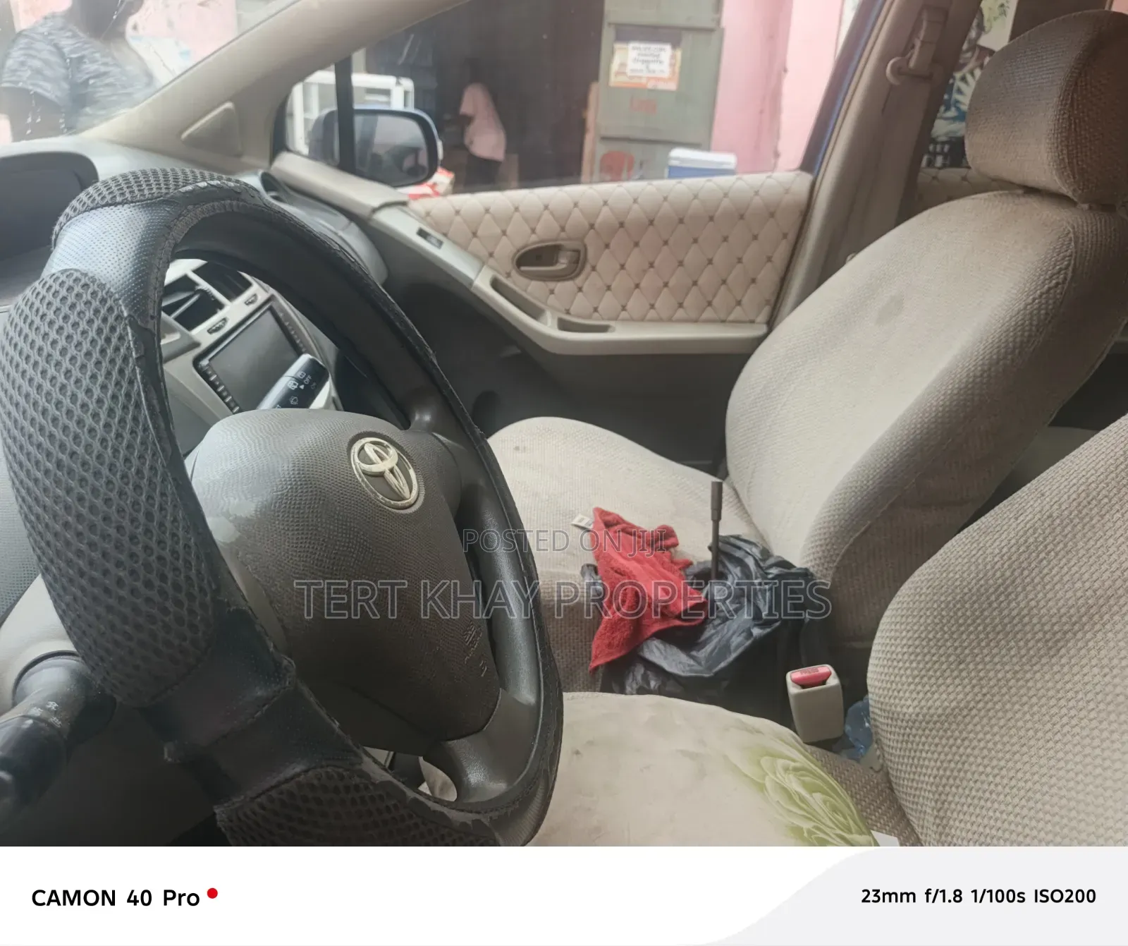 Toyota Vitz 2010 Blue