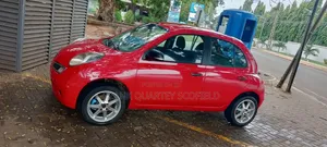 Nissan Micra 1.4 Tekna 2009 Red