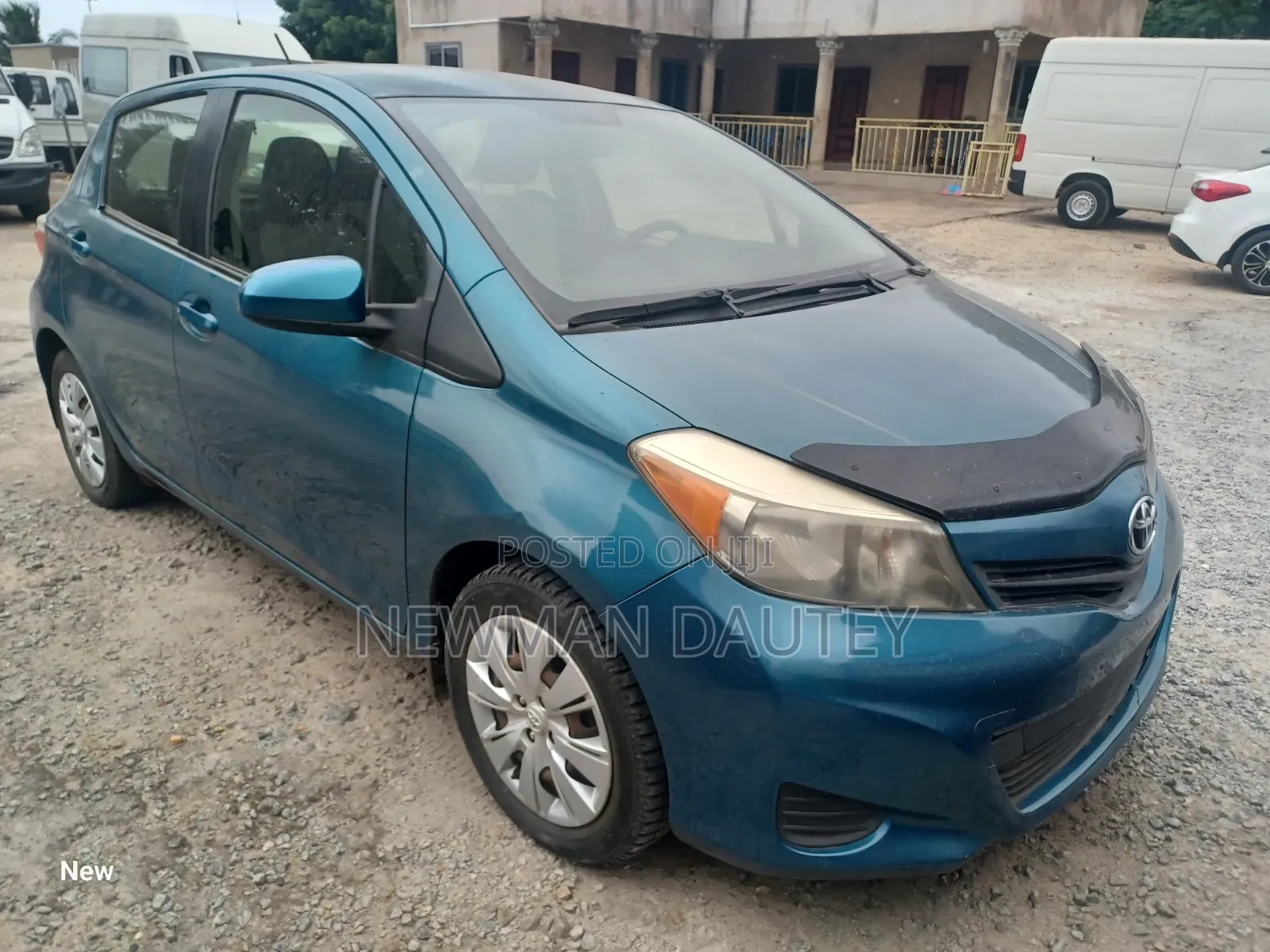 Toyota Yaris 2014 Green