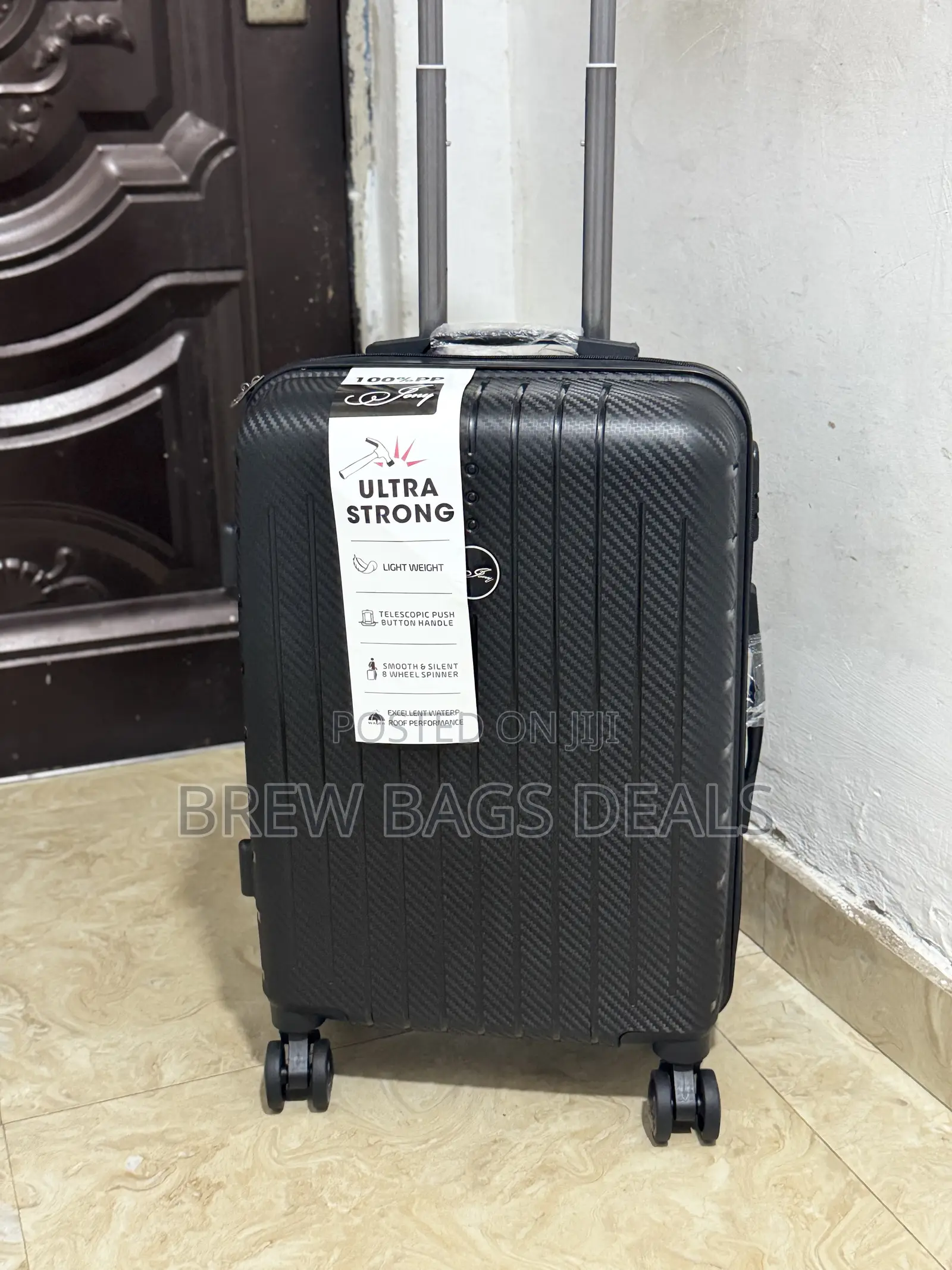 Premium Quality Ultra Strong 20 Inches Small Size Traveling Bag.