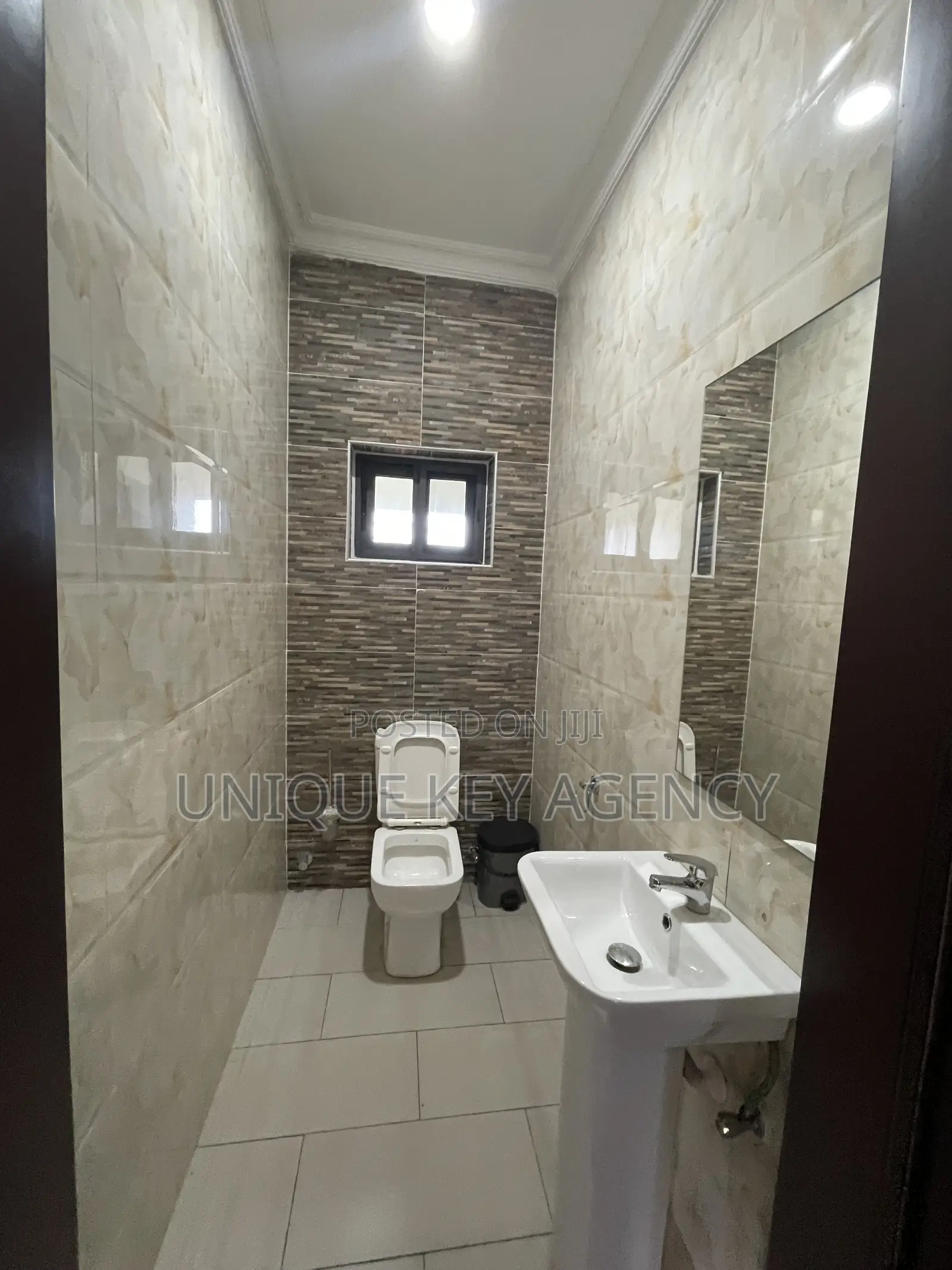 Furnished 3bdrm Apartment in Unique Key Agency, Accra Metropolitan