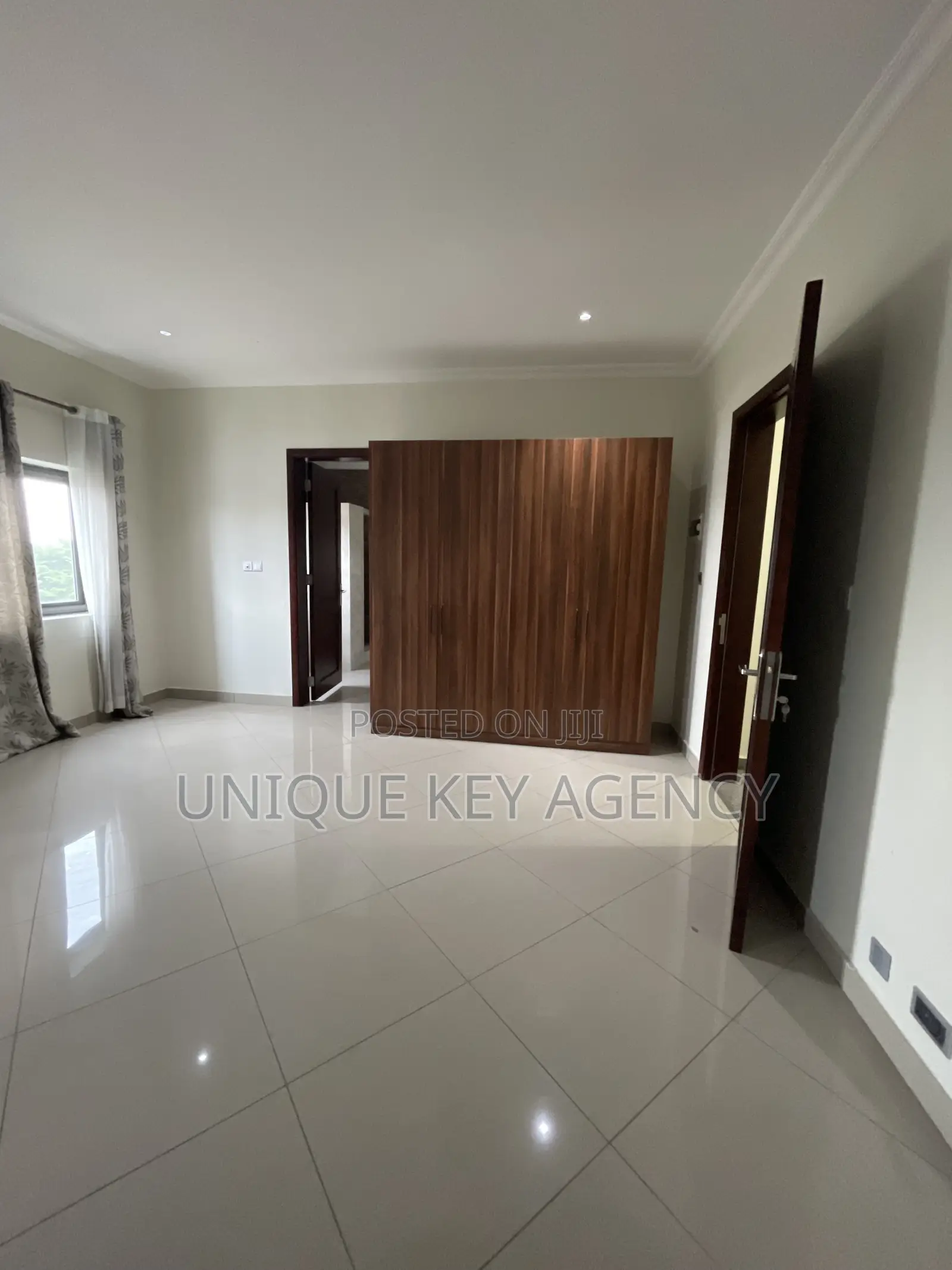 Furnished 3bdrm Apartment in Unique Key Agency, Accra Metropolitan