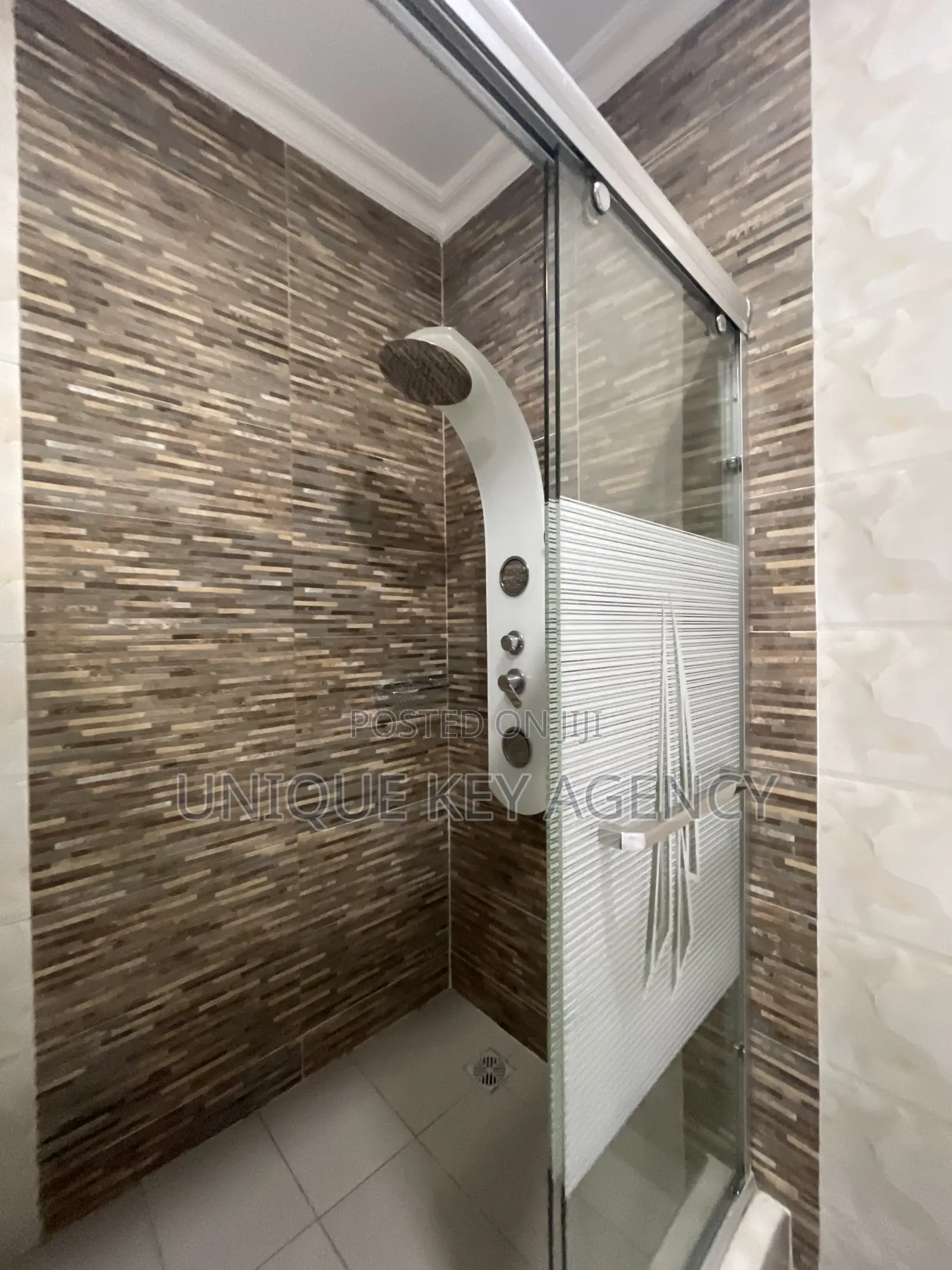 Furnished 3bdrm Apartment in Unique Key Agency, Accra Metropolitan