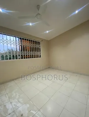 3bdrm House in North Kaneshie for rent