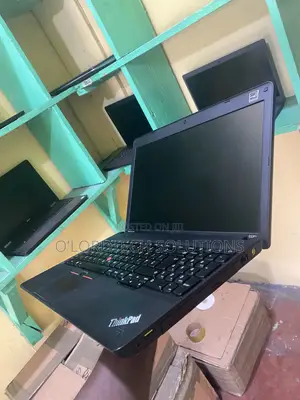 Laptop Lenovo ThinkPad E531 8GB Intel Core i3 HDD 500GB