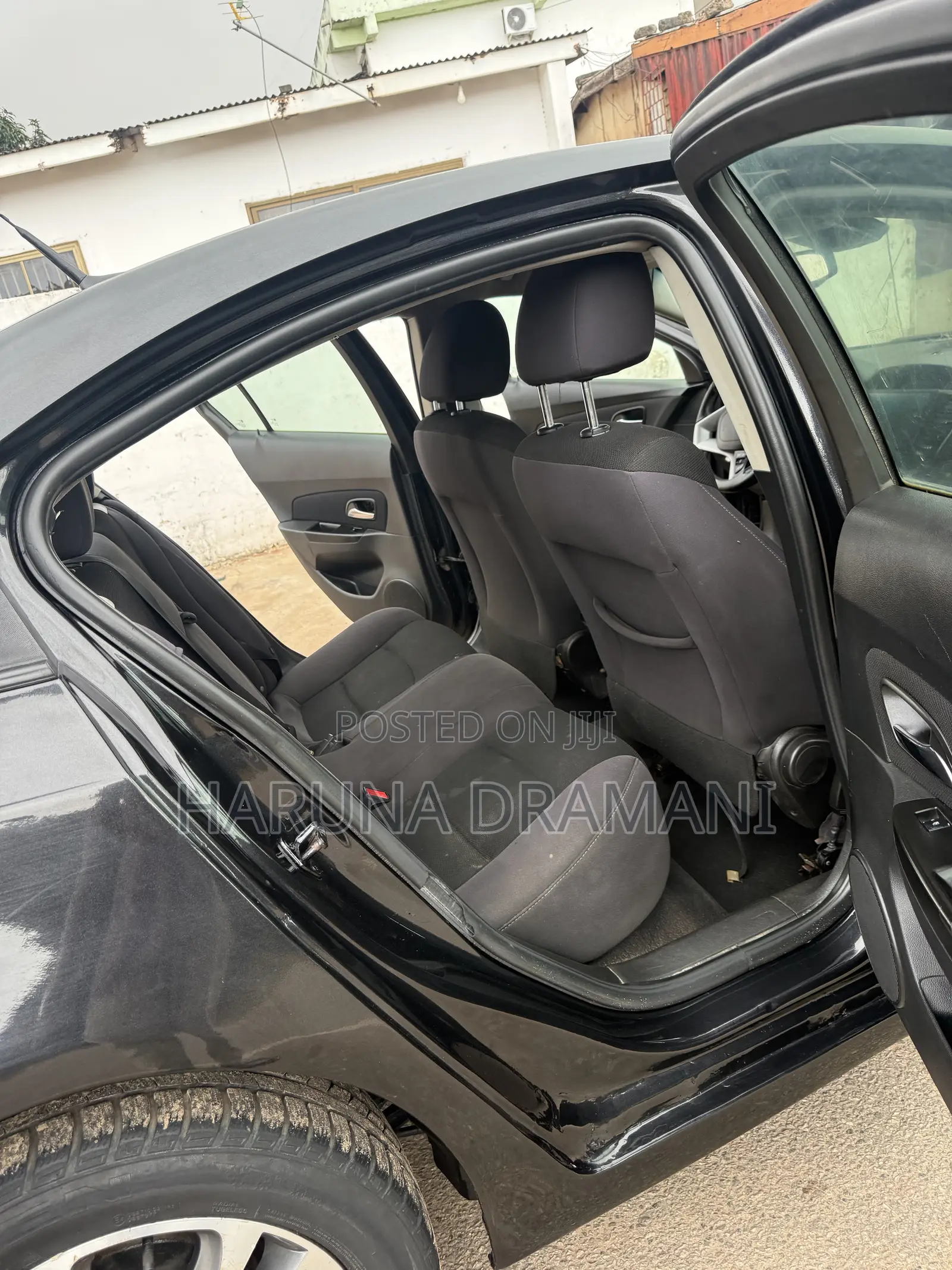 Chevrolet Cruze 1LT 2011 Black
