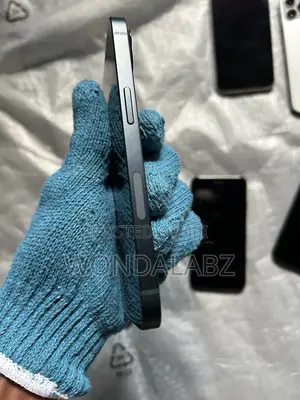 Apple iPhone 13 128 GB