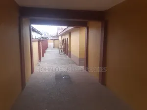 3bdrm Apartment in Oforikrom Poku, Kumasi Metropolitan for rent