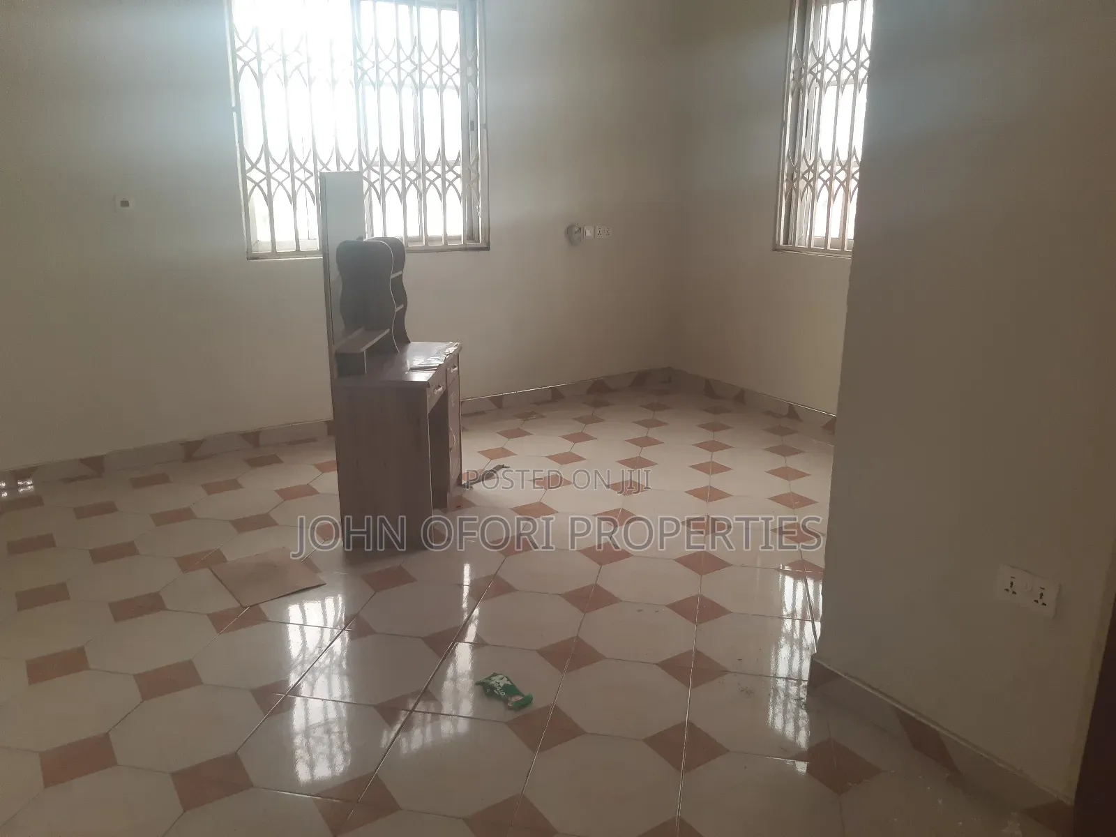 3bdrm Apartment in Oforikrom Poku, Kumasi Metropolitan for rent