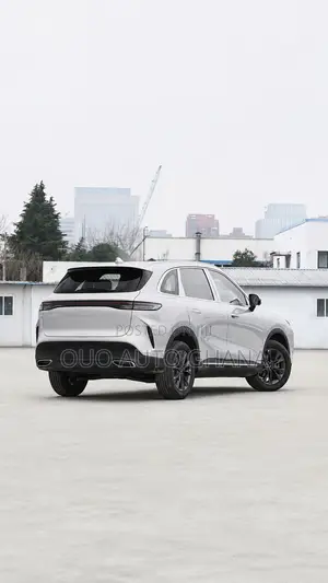 Chery Tiggo 8 2025 Gray
