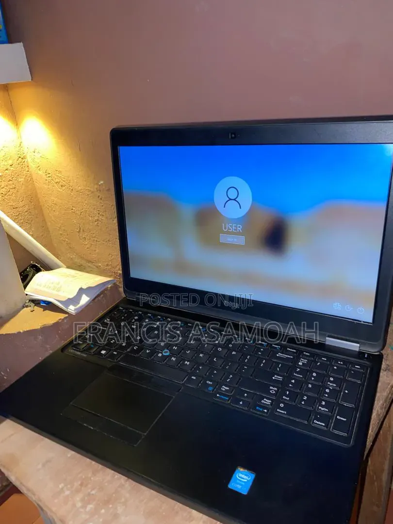 Laptop Dell Latitude E5550 8GB Intel Core i7 HDD 500GB