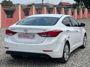 Hyundai Avante 2013 White