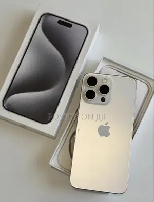 New Apple iPhone 15 Pro Max 256 GB White