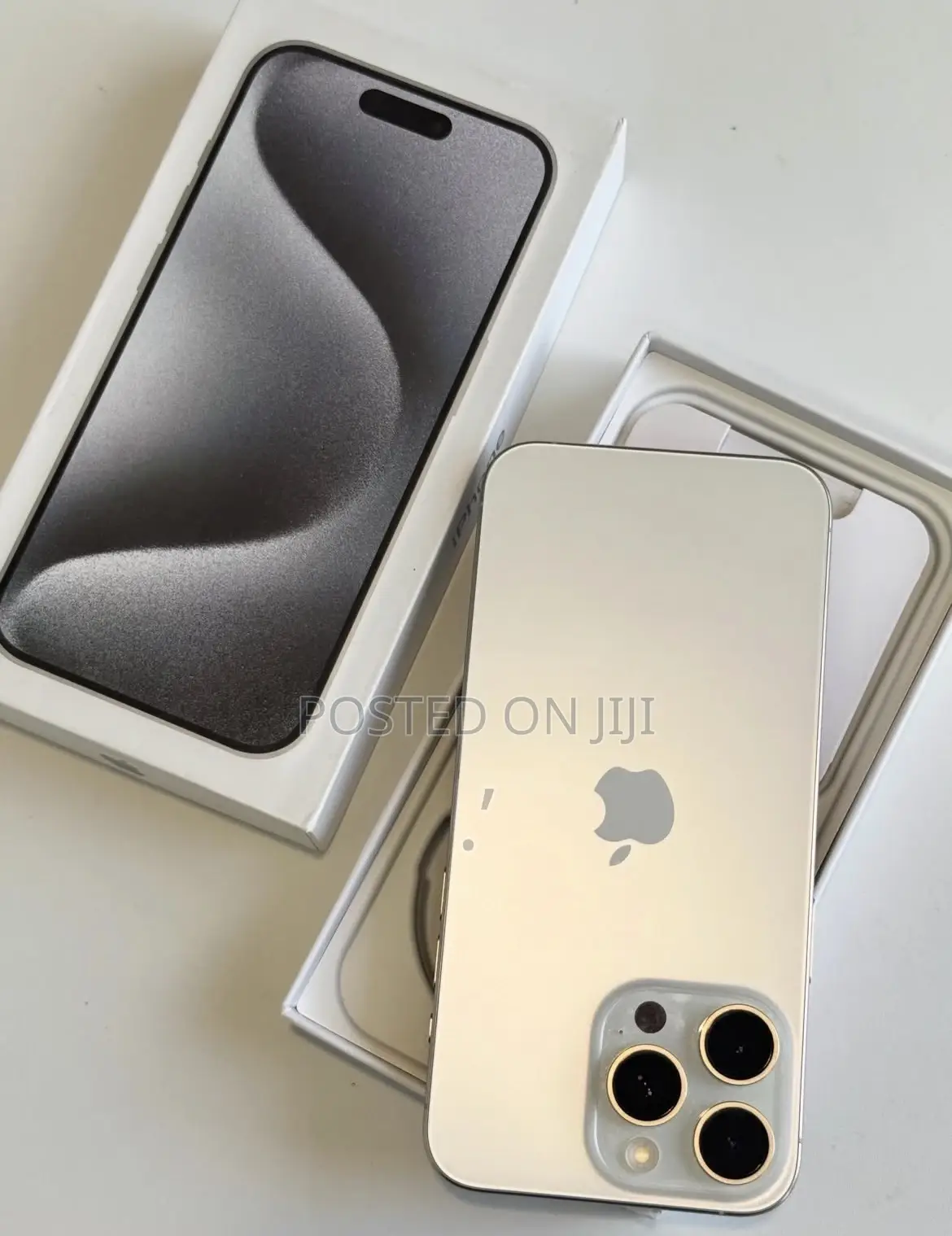 New Apple iPhone 15 Pro Max 256 GB White