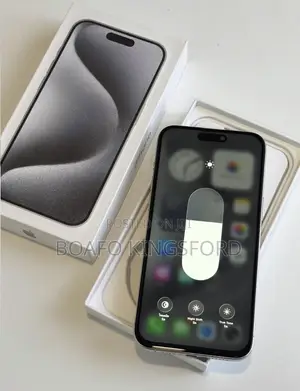 New Apple iPhone 15 Pro Max 256 GB White