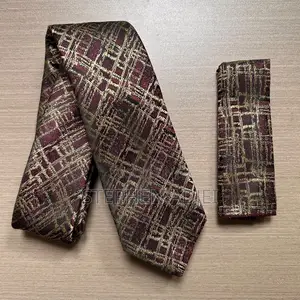 Flying Tie With Pocket Square