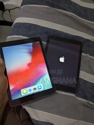 Apple iPad Air 32 GB Gray