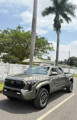 Toyota Tacoma 2024