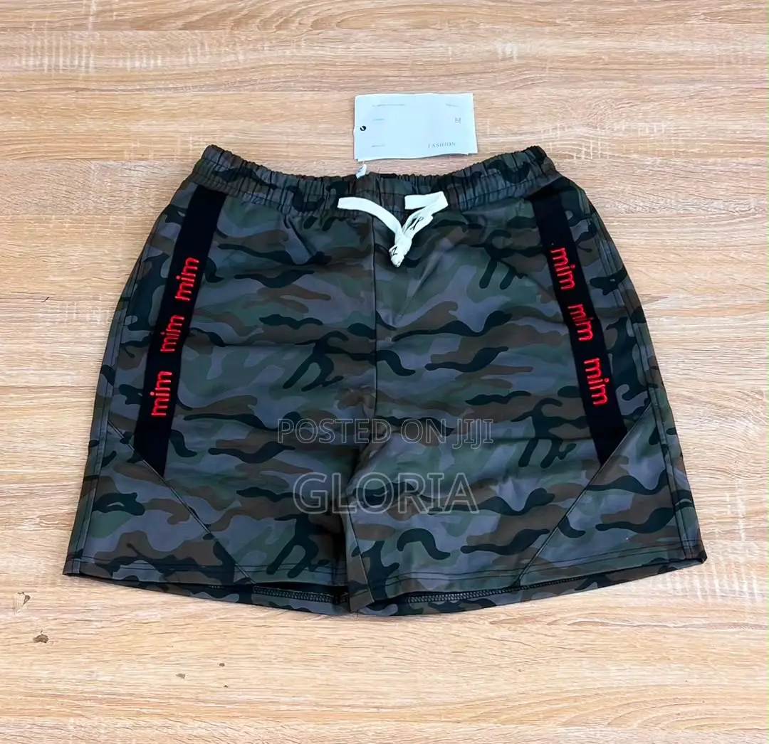 Tops for Both Men and Women