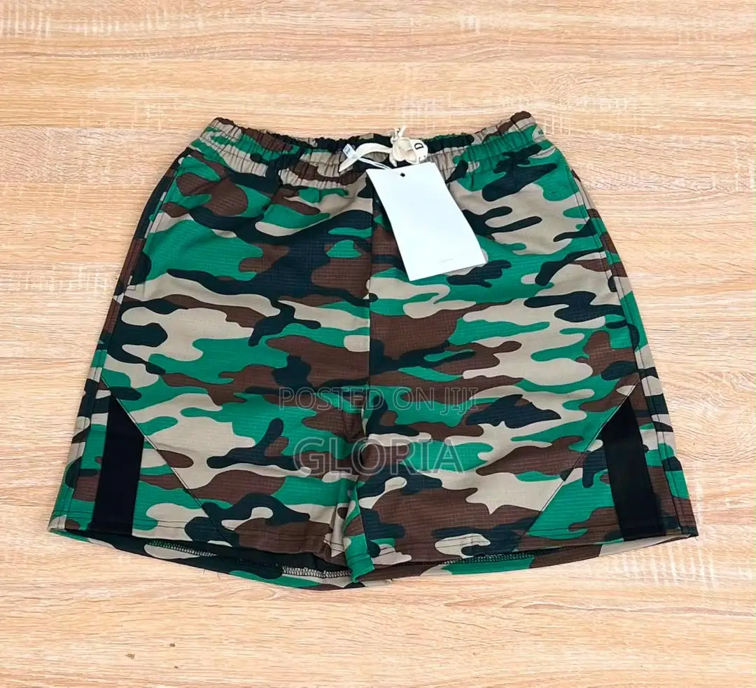 Tops for Both Men and Women