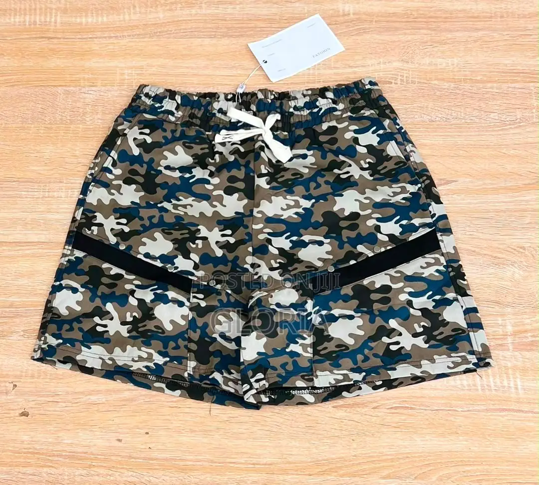 Tops for Both Men and Women