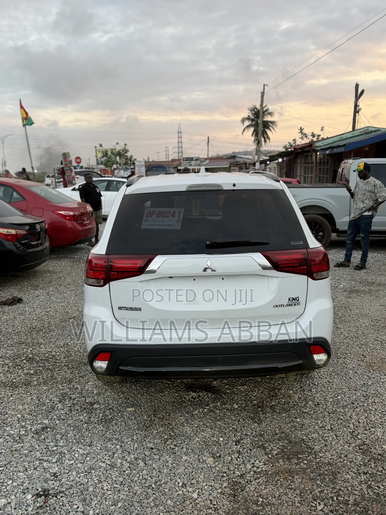 Mitsubishi Outlander SE FWD 2019 White
