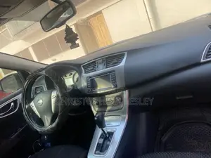 Nissan Sentra SR 4dr Sedan (1.8L 4cyl CVT) 2014 Gray