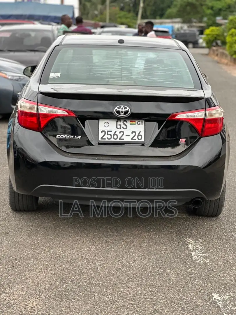 Toyota Corolla 2016 Black