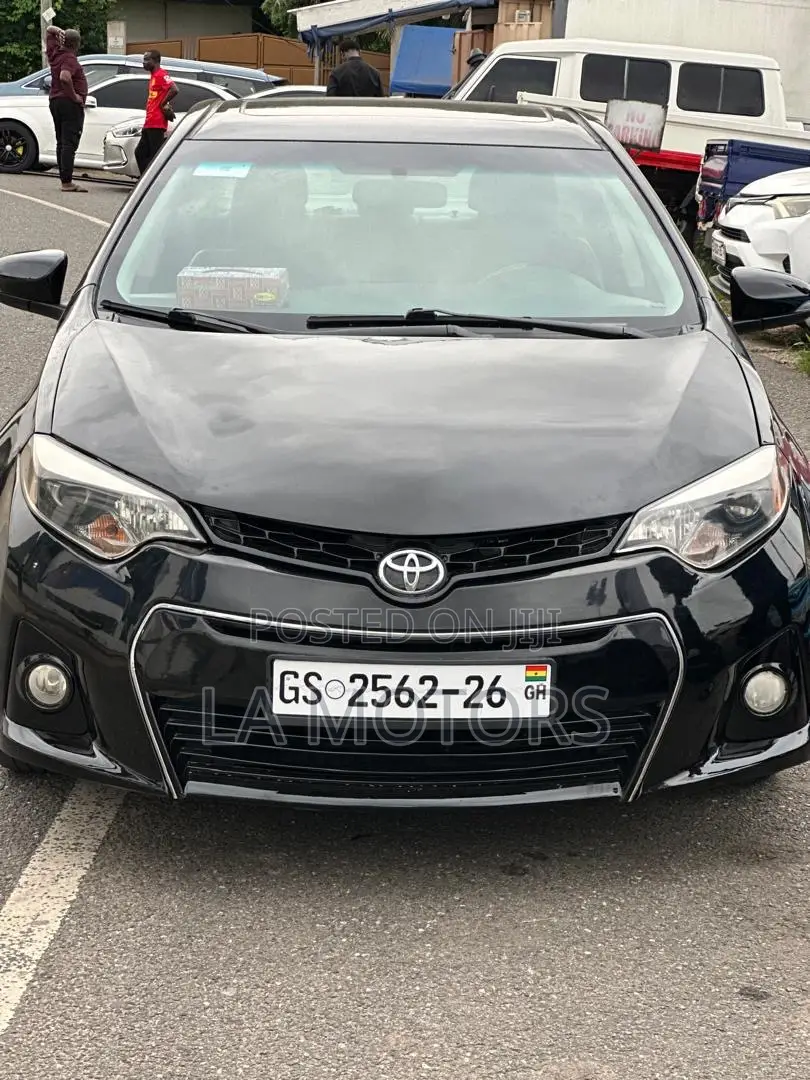 Toyota Corolla 2016 Black