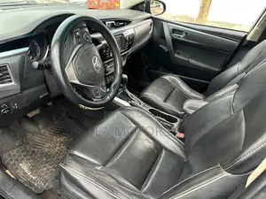 Toyota Corolla 2016 Black