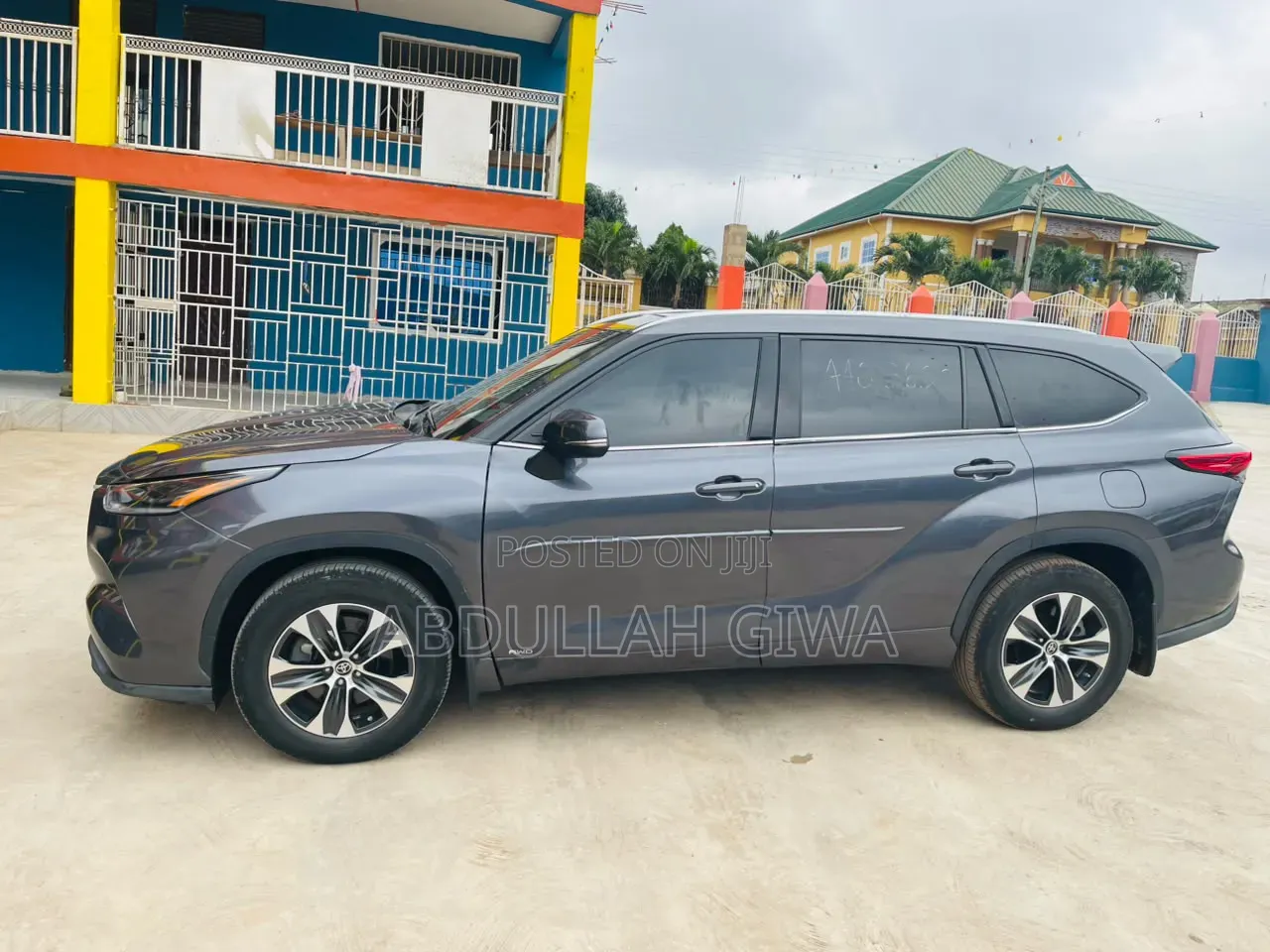 Toyota Quantum 2022 Grey